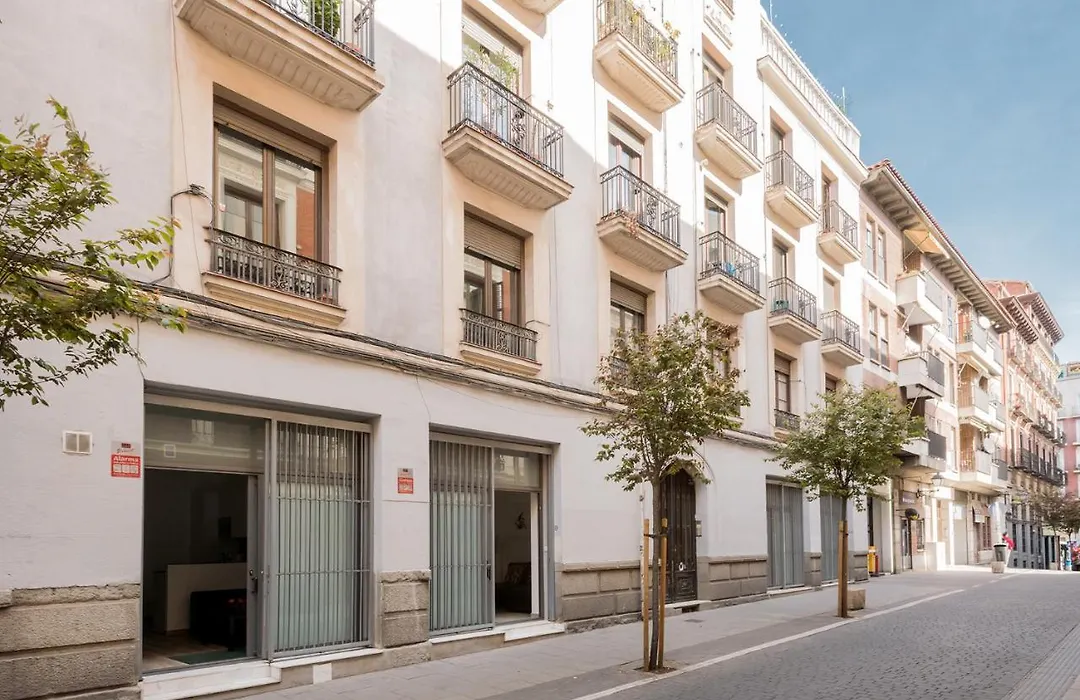 Duplex In Anton Martin B2-1